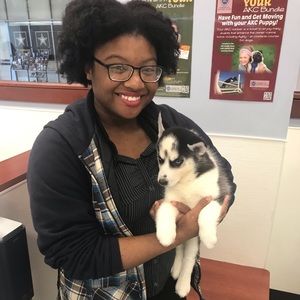 Meet your Posher, Dana